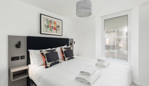 Two-Bedroom Apartment with City View