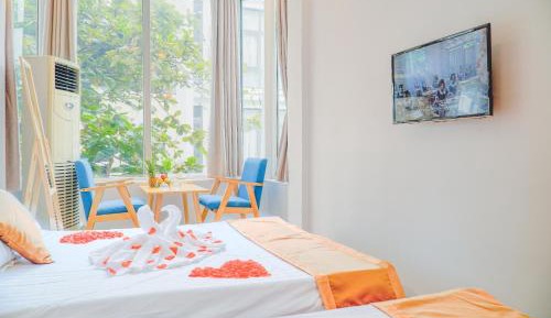 Deluxe Family Room