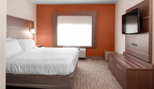 King Suite with Sofa Bed