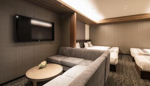 Superior Suite