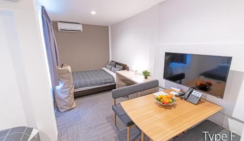 Studio Apartment