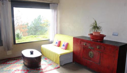 Suite with Mountain View
