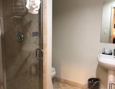 Queen Room - Disability Access