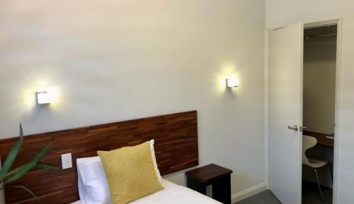 Single Room with Private External Bathroom