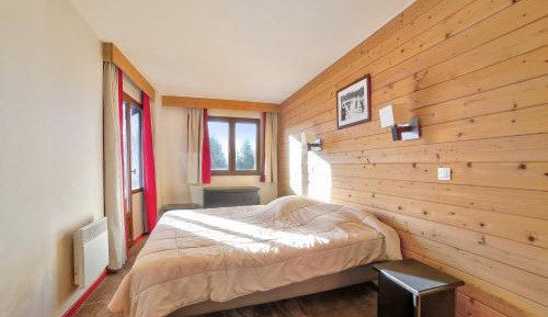 Select Two-Bedrooms Apartment (7 people)