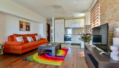 Two-Bedroom Apartment with Sea View