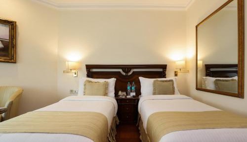 Standard Twin Room - 15% Discount on Food & Soft Beverages