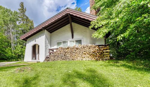 Four bedroom holiday home 