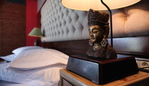 Oriental Penthouse