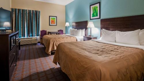 Queen Room with Two Queen Beds