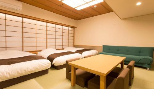 Quadruple Room with Tatami Area - Smoking