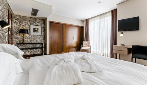 Junior Suite with Romantic Package