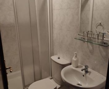 Single Room with Private Bathroom