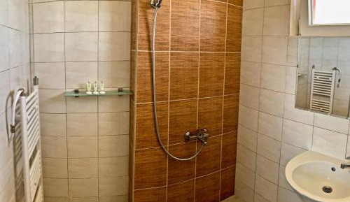 Triple Room with City View