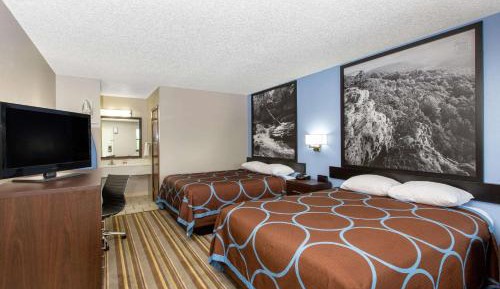 Deluxe Double Room with Two Double Beds - Non-Smoking