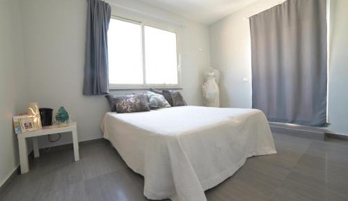 Double or Twin Room with Sea View