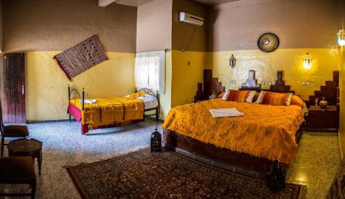 Triple Room with Private Bathroom