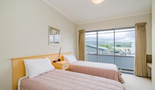 Standard King Suite (Sleeps 5)