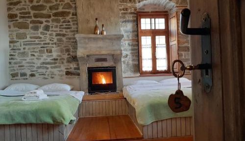 Double or Twin Room with Fireplace