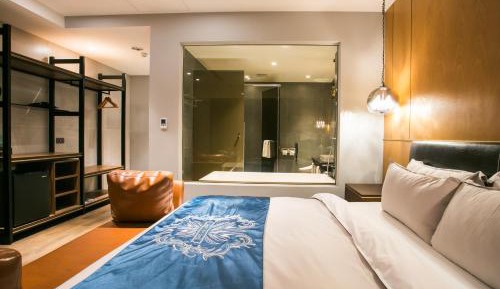 Deluxe Double Room with Bath