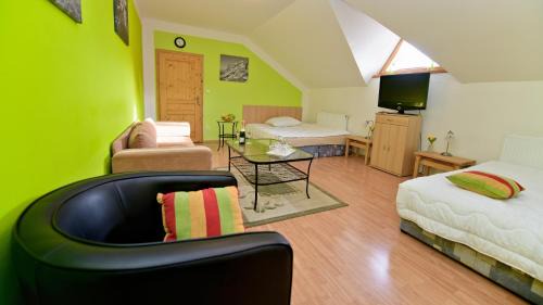 Quadruple Room with Bath