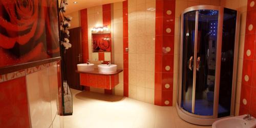 Suite with Spa Access