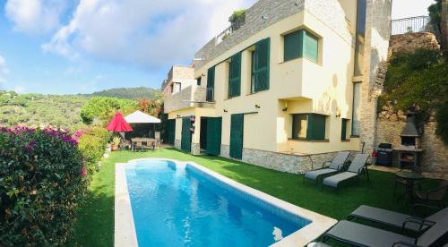 Villa with Sea View