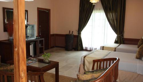 Family Beach Villa