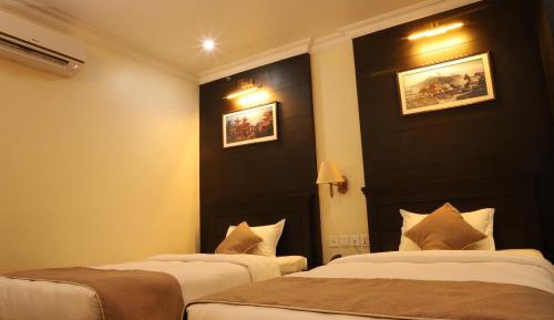 Large Twin Room