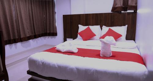 Deluxe Double Room - Non AC
