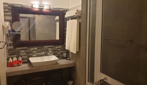 Superior Double Room with Mountain View - Free 24 Hours Check in & Check out (Offer valid till 20th Dec 2021)