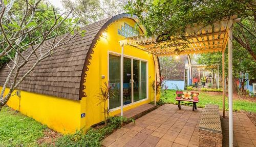 Junior Cottage