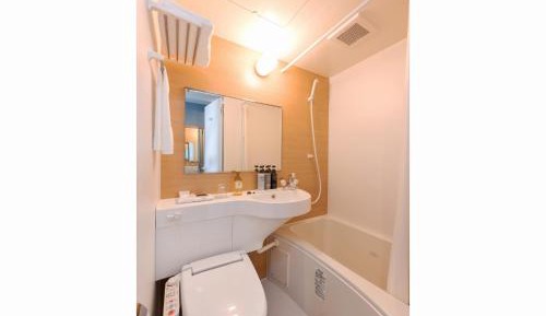 Ladies Top Floor Single Room - Non-Smoking