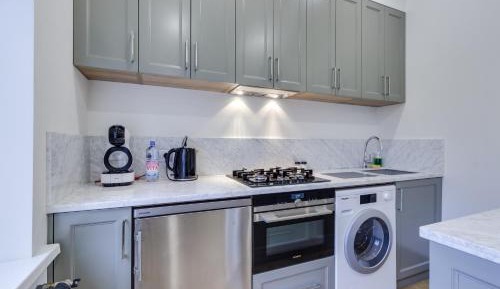 Superior Apartment