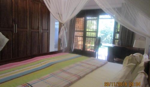 Large Double or Twin Room
