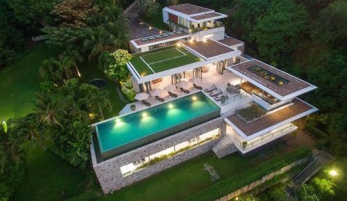 Villa with Sea View