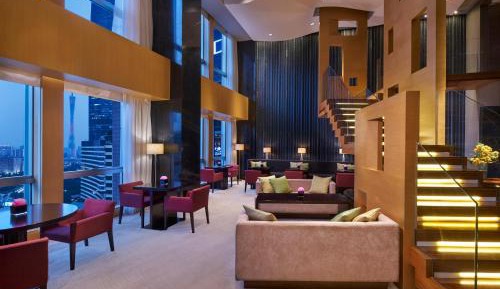 Grand King Suite