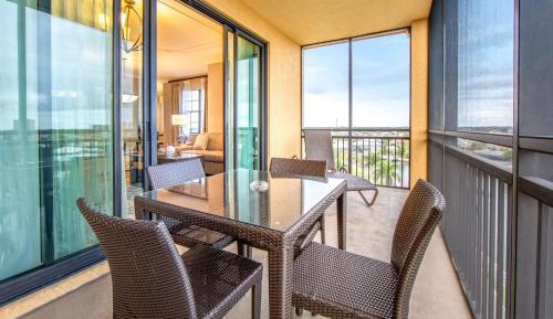 Three-Bedroom Signature Apartment with Two Bathrooms