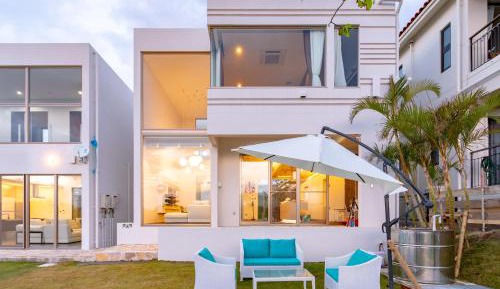 Villa with Sea View