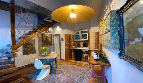 Apartment - Split Level