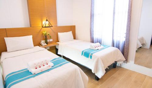 Standard Twin Room