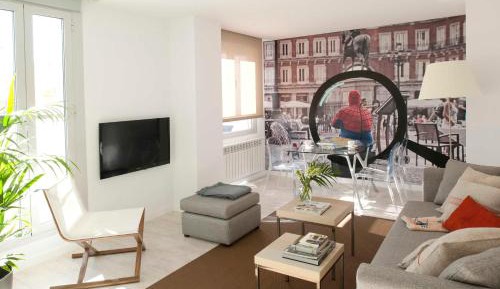  One-Bedroom Apartment with Terrace