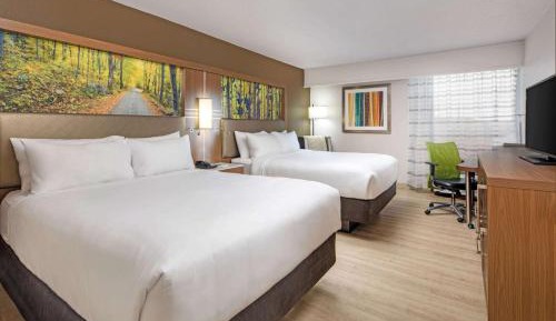 Queen Room with Two Queen Beds - Non-Smoking