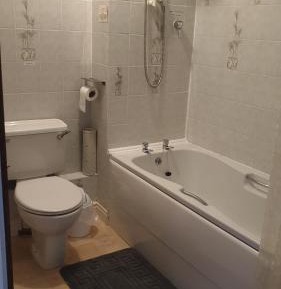 Triple Room with Bathroom