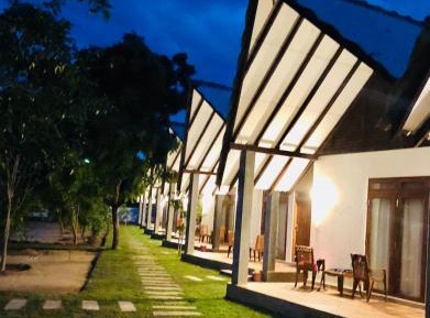Double or Twin Room with Balcony