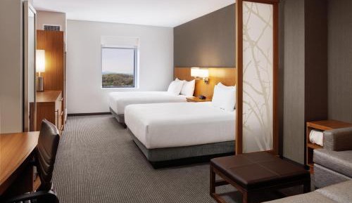 Queen Room with Two Queen Beds and Sofa Bed