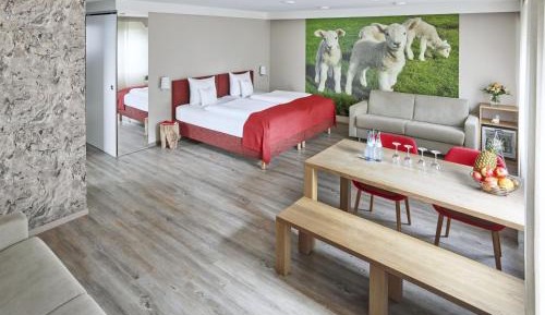 Premium Deluxe Room