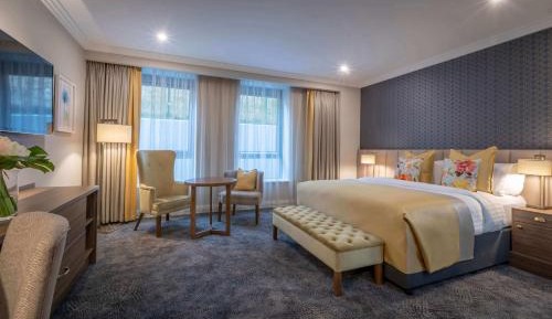 Suite with Utilities