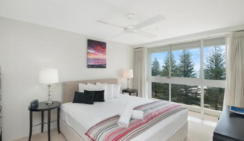Superior Two-Bedroom Apartment with Air-conditioning and Ocean View