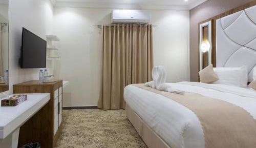Superior King Room